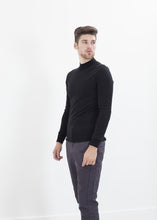 Load image into Gallery viewer, Merino Knit Turtleneck in Black
