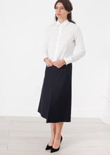 Load image into Gallery viewer, Tulle Pleat Skirt in Navy