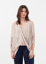 Load image into Gallery viewer, Twist Top