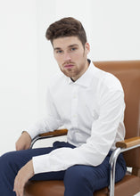 Load image into Gallery viewer, Dartmouth Shirt in White
