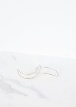 Load image into Gallery viewer, Bracelet 84 in Polished Silver
